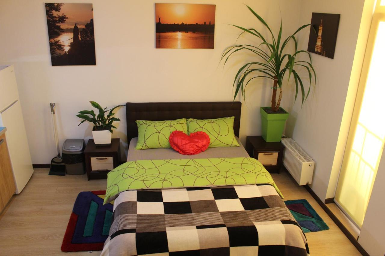 Comfortable Studio Apartments In A Secure Residential Complex Comfort Town Кт-02 Kiev Bagian luar foto