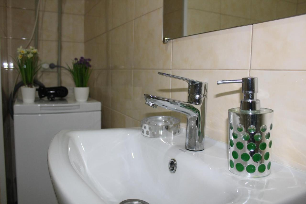 Comfortable Studio Apartments In A Secure Residential Complex Comfort Town Кт-02 Kiev Bagian luar foto