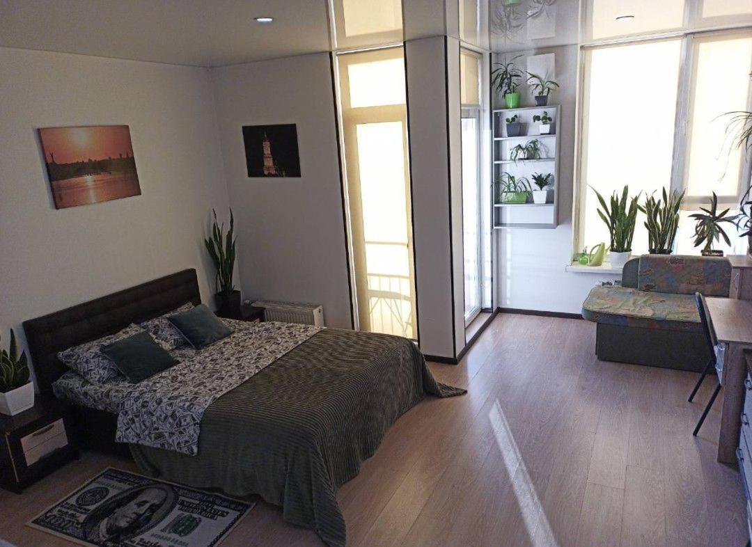 Comfortable Studio Apartments In A Secure Residential Complex Comfort Town Кт-02 Kiev Bagian luar foto