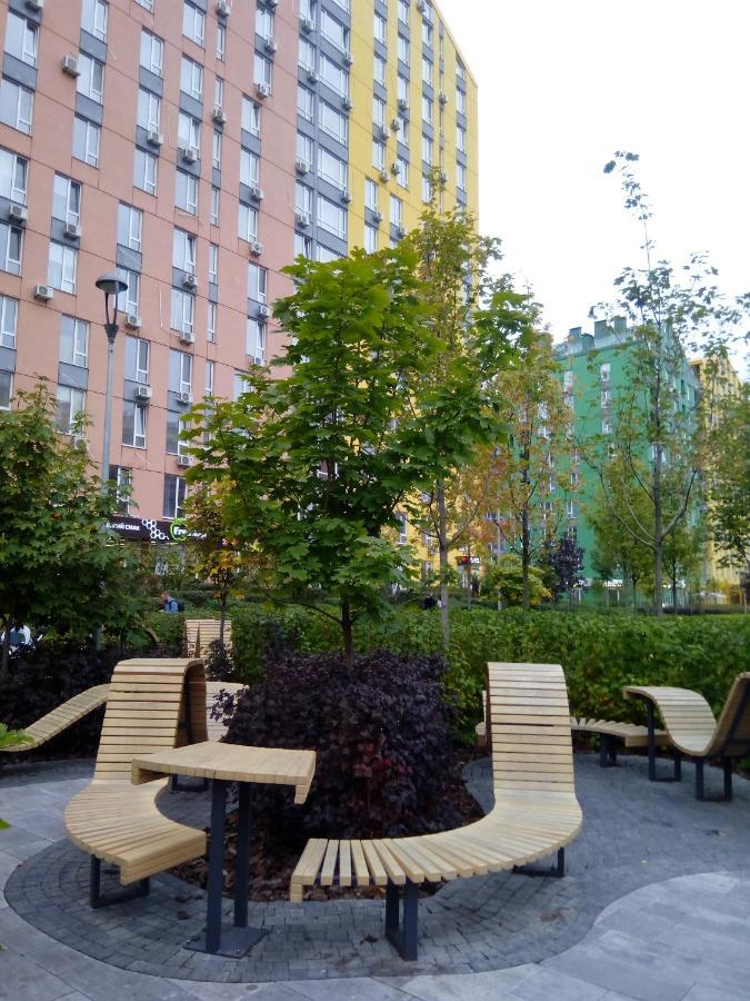 Comfortable Studio Apartments In A Secure Residential Complex Comfort Town Кт-02 Kiev Bagian luar foto